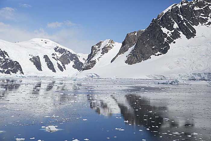 Antarctic Scene.