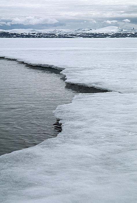 Arctic scenics. Nunavut to Norway.